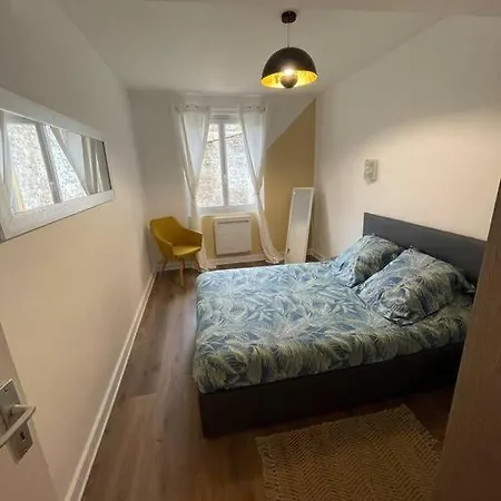 Le Sunny-Hyper Centre -Proche Gare - Paisible -Wifi Hd -Netflix-Ideal Couple Business Et Famille Niort Exterior photo